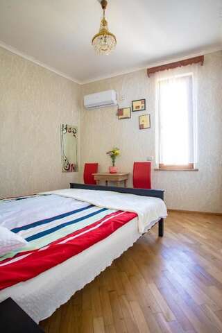 Отель Gantiadi Кутаиси Двухместный номер с 1 кроватью и собственной ванной комнатой-20
